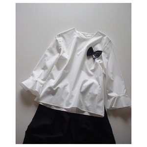 THIN(white blouse)