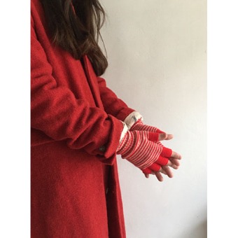Fine Stripe Fingerless Gloves(scarlet&amp;oatmeal))